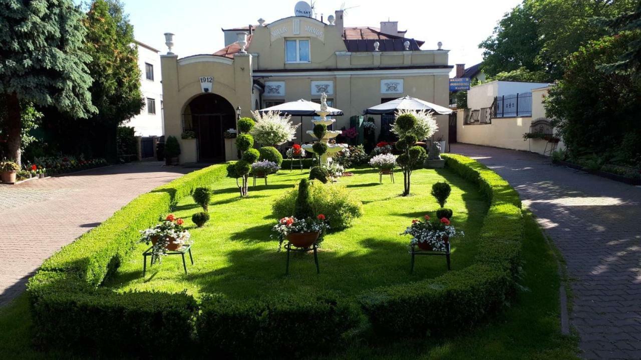 Noclegi-Pokoje Goscinne Lublin Exterior photo